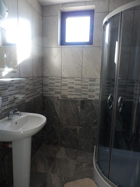 Aleksandrovo Apartments Ngoại thất bức ảnh