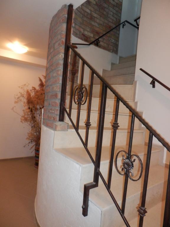 Aleksandrovo Apartments Ngoại thất bức ảnh
