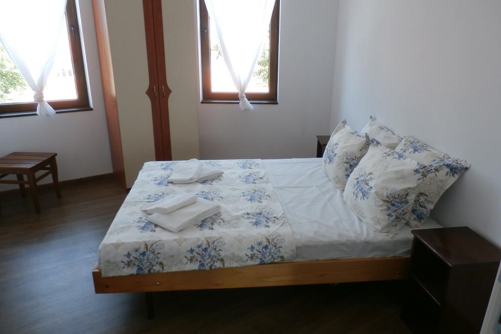 Aleksandrovo Apartments Ngoại thất bức ảnh