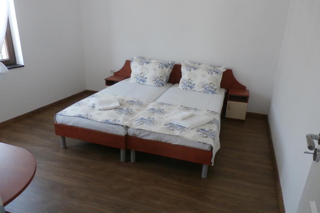 Aleksandrovo Apartments Ngoại thất bức ảnh