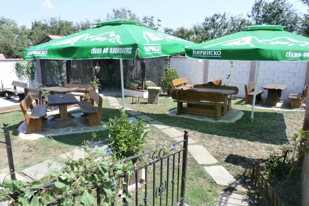 Aleksandrovo Apartments Ngoại thất bức ảnh